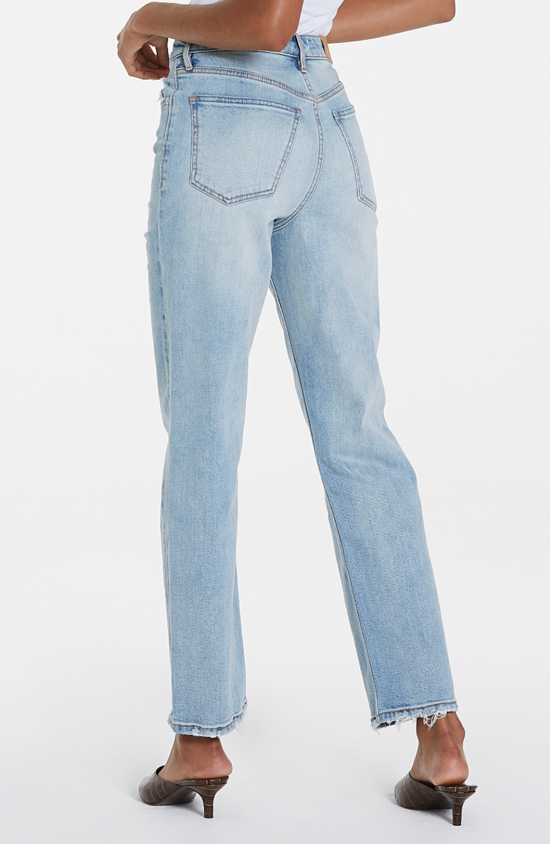 90'S Straight Leg Jeans