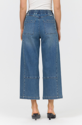 Della Jeans
